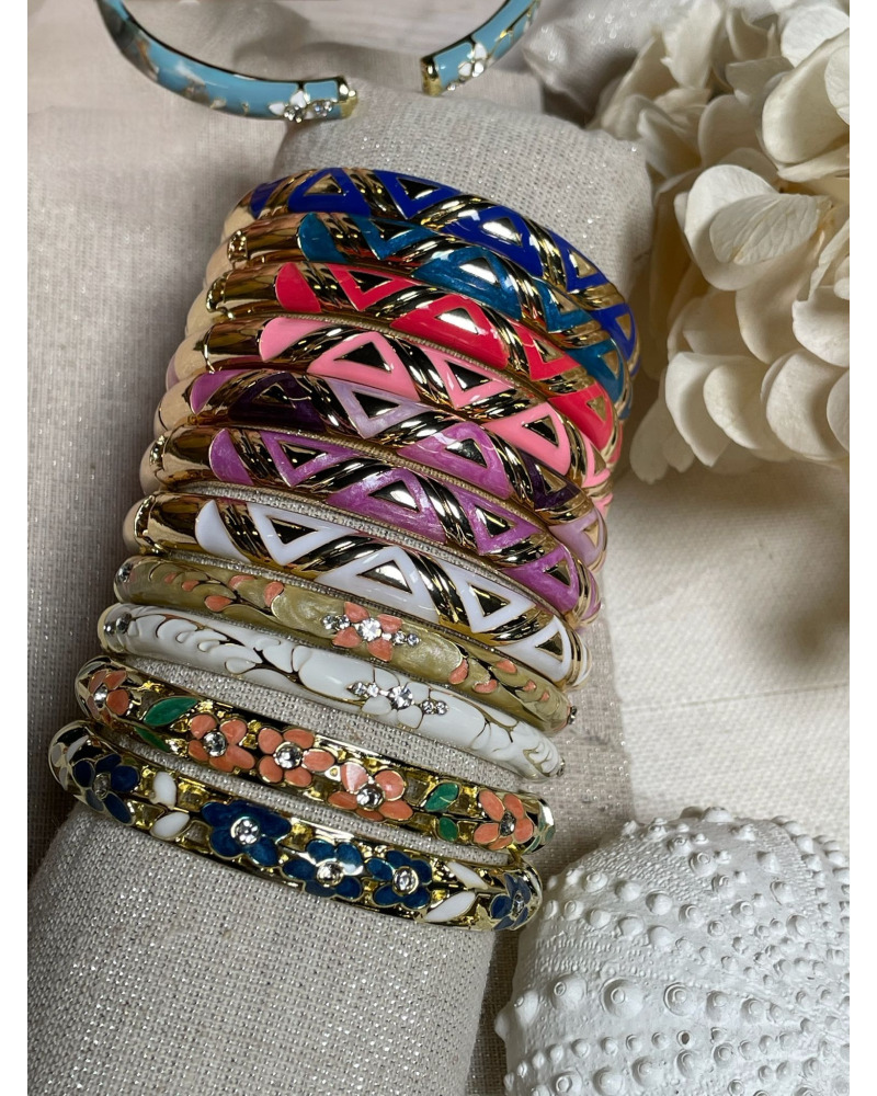 Lot x 11 - Bracelets claques - motifs variés et strass 