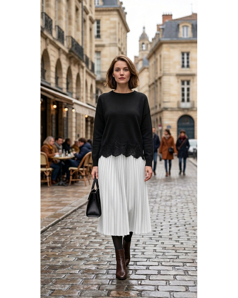 TU (max 42) - Pull Dentelle Uni - 50% visc./30 polye. / 20% polia. Couleur:D. Noir