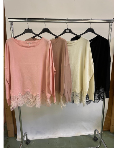 TU (max 42) - Pull Dentelle Uni - 50% visc./30 polye. / 20% polia. Couleur:D. Noir