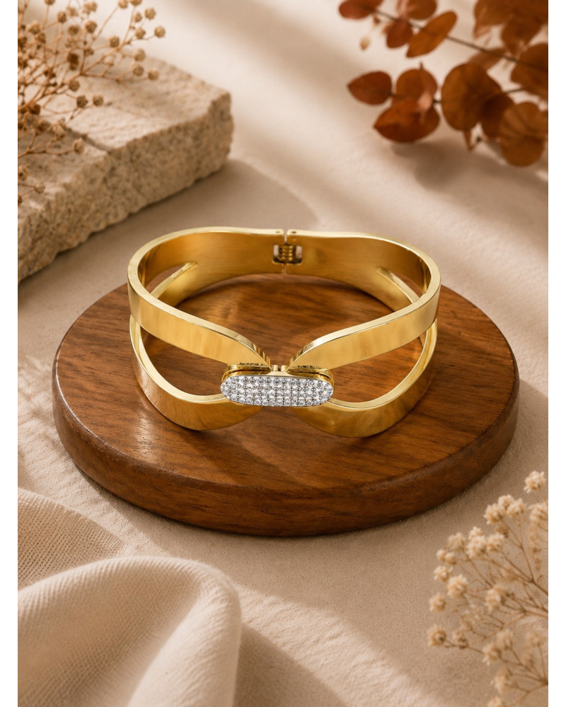 Grossiste Bracelets femme acier, perles & fantaisie tendance