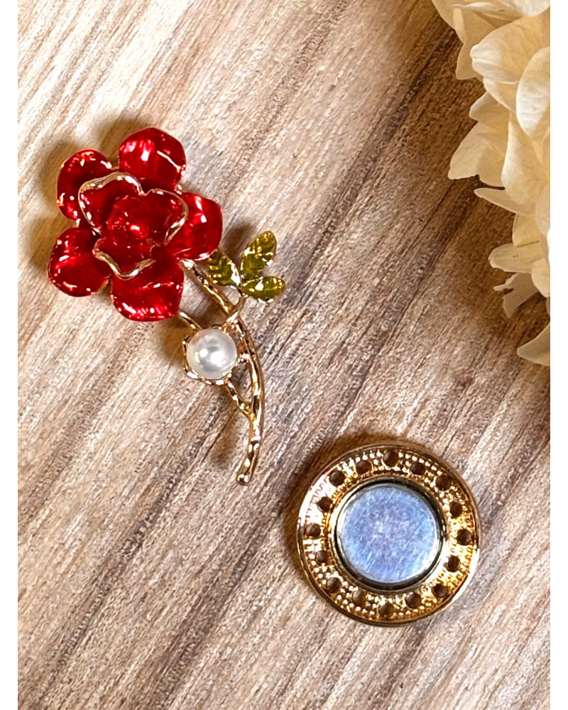 Petite Broche Aimantée Fleur Rouge et Perle 
